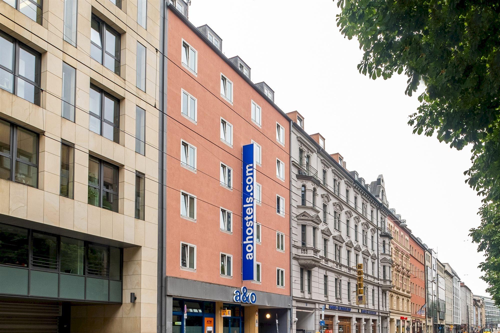 Hotel A&O Muenchen Hauptbahnhof Extérieur photo