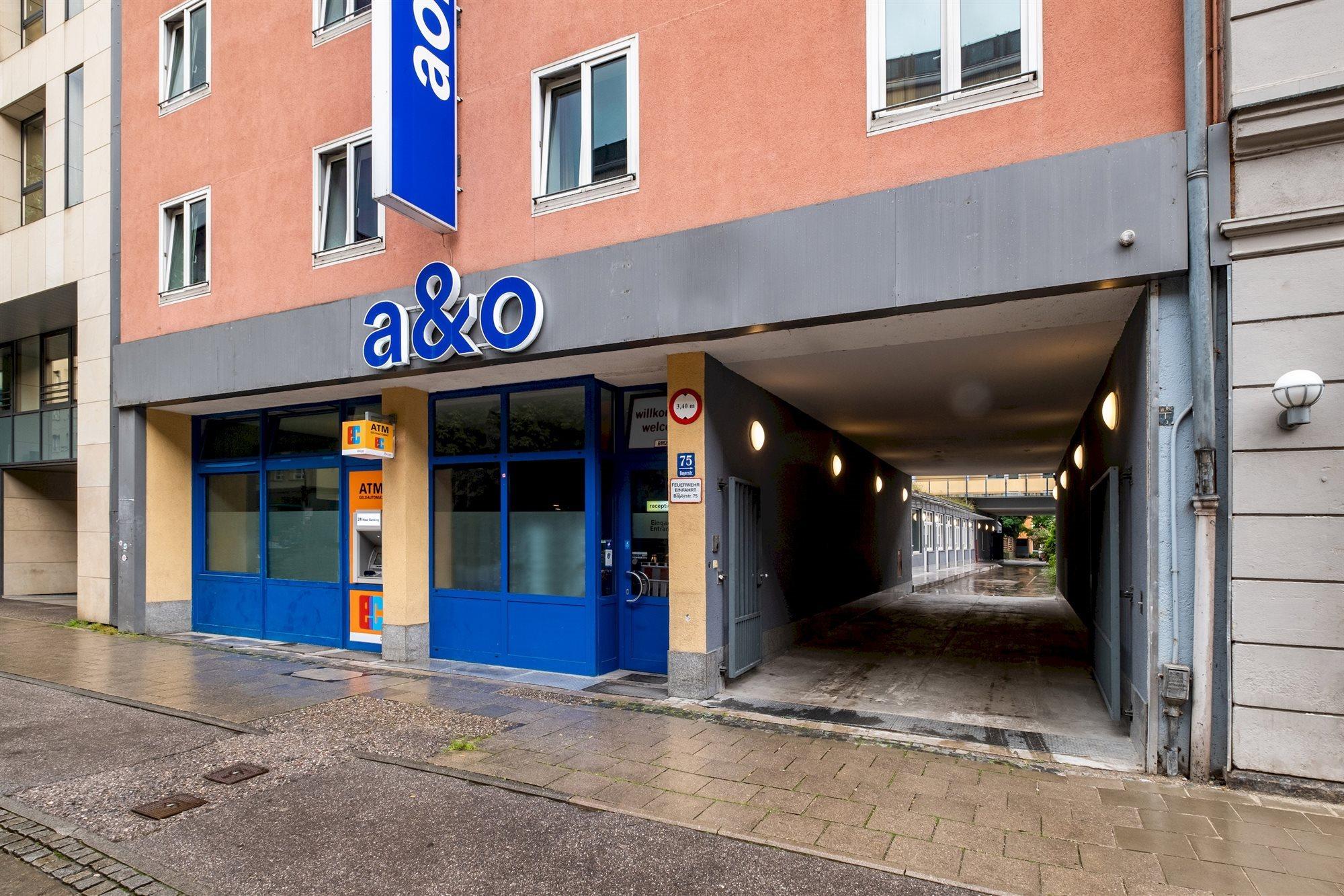 Hotel A&O Muenchen Hauptbahnhof Extérieur photo