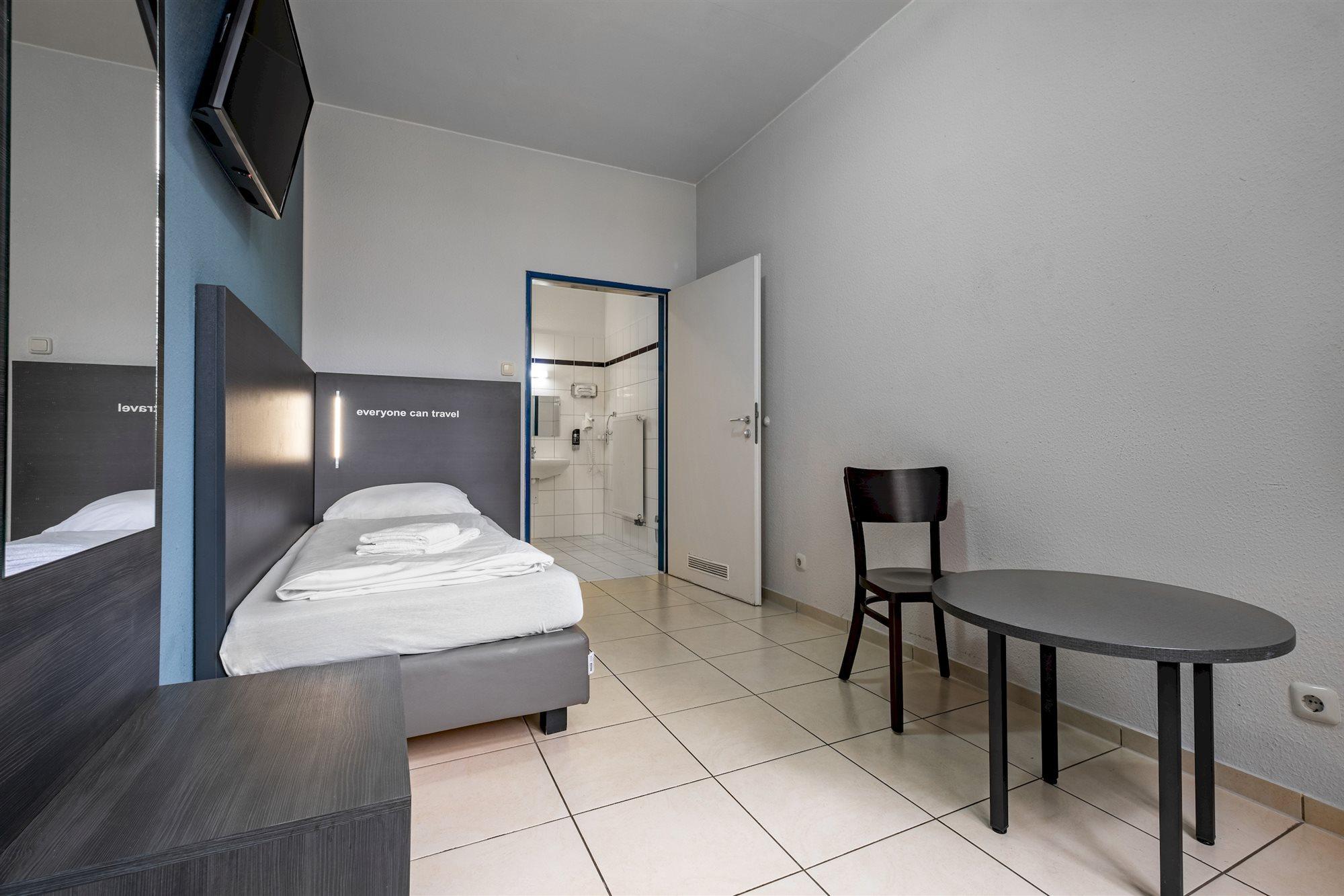 Hotel A&O Muenchen Hauptbahnhof Extérieur photo