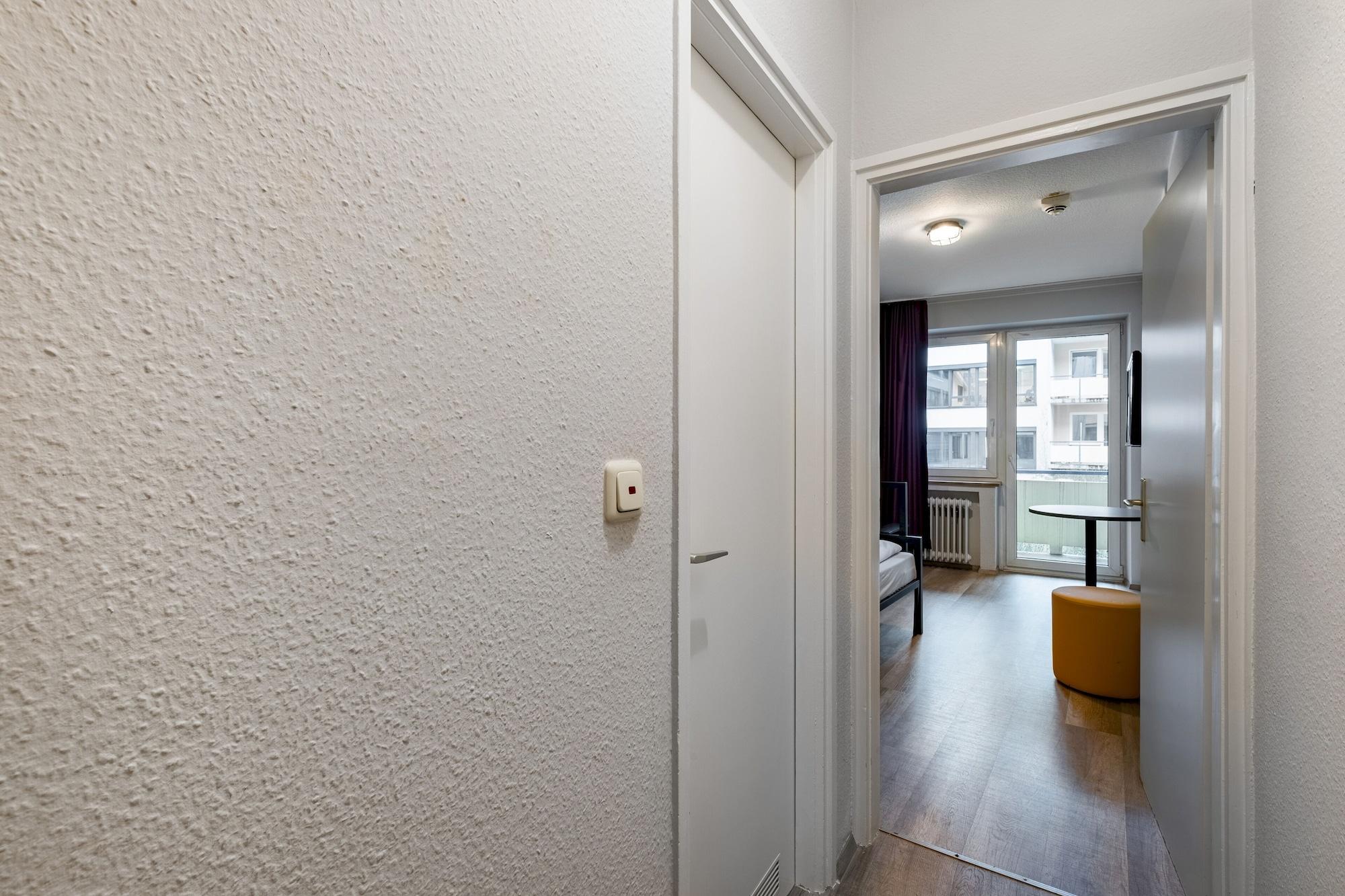 Hotel A&O Muenchen Hauptbahnhof Extérieur photo