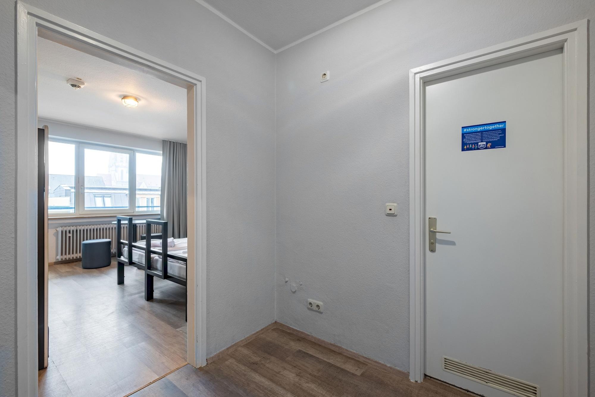 Hotel A&O Muenchen Hauptbahnhof Extérieur photo