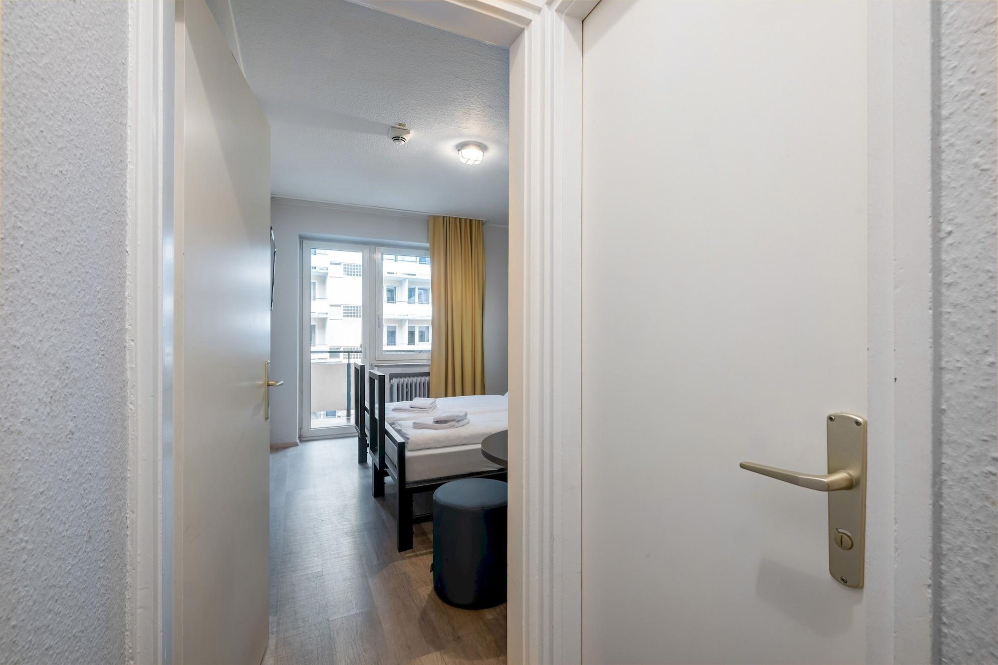 Hotel A&O Muenchen Hauptbahnhof Extérieur photo