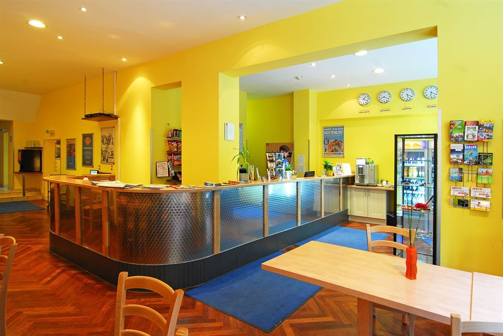 Hotel A&O Muenchen Hauptbahnhof Extérieur photo